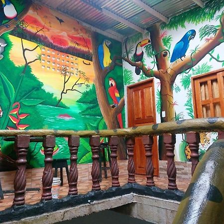 Hostal Selvatrip Летисия Экстерьер фото